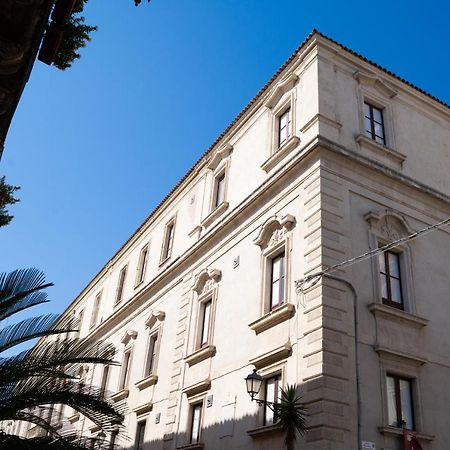 San Camillo 33 Villa Catania Bagian luar foto